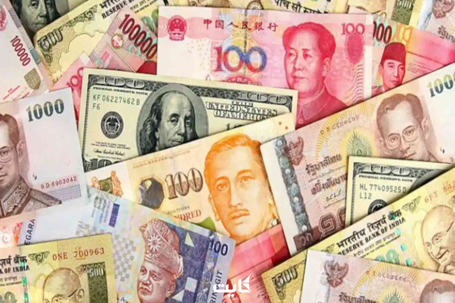 ارز مجاز همراه مسافر - عکس از دلار و ارزهای خارجی